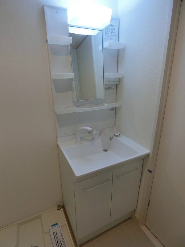 リブリ・リヴェール南流山の洗面所