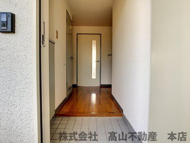 ステューディオTの玄関