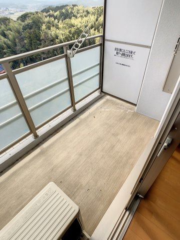 S・K教育大前のバルコニー