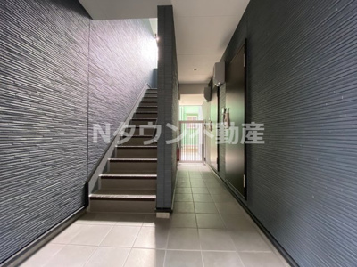 【ロビー】 | CRASTINE上飯田東町4丁目 | 建物の内部です