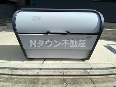 【その他共用部分】 | CRASTINE上飯田東町4丁目 | 敷地内ゴミステーションです