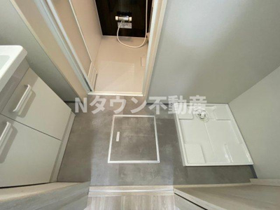 【洗面所】 | CRASTINE上飯田東町4丁目 | 明るい洗面所です