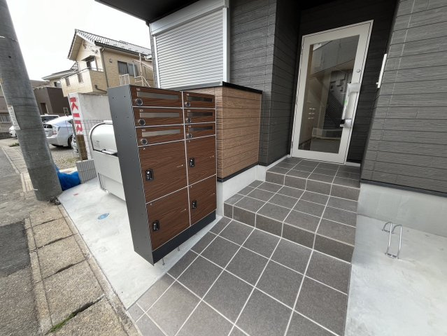 【エントランス】