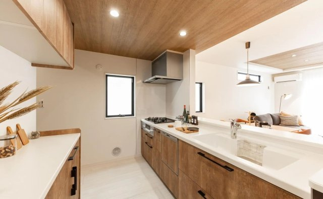 見沼区大谷　新築分譲住宅のキッチン|施工例。イメージ写真です