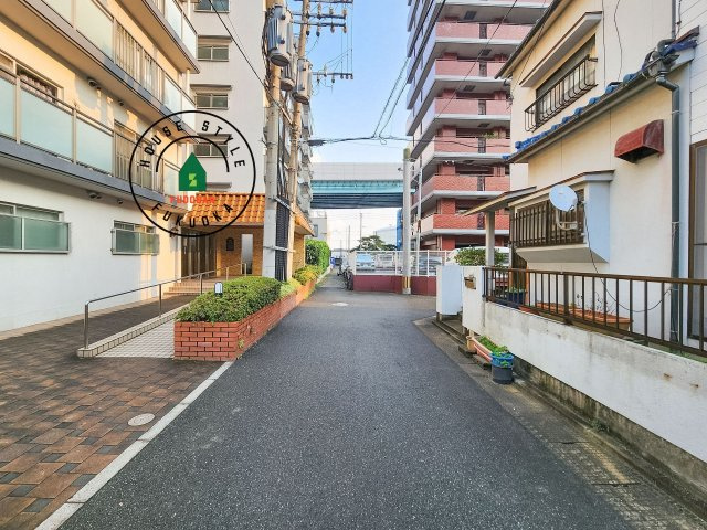 福岡市中央区港3丁目第1-1棟（1号棟）の前面道路含む現地写真|前面道路です。