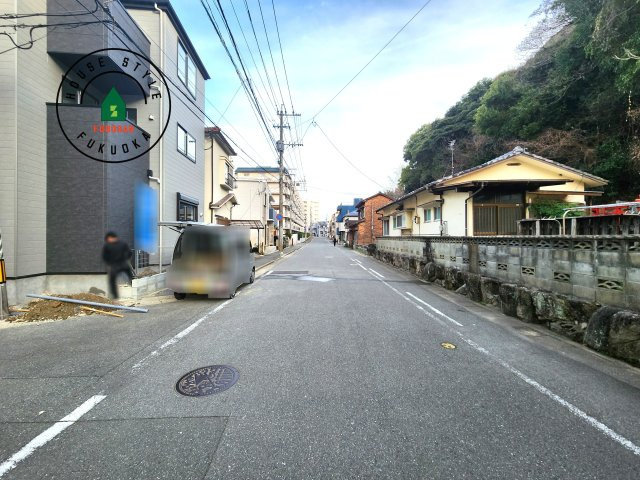 福岡市中央区港3丁目第1-1棟（1号棟）の前面道路含む現地写真|前面道路です。