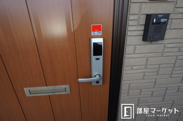 【玄関】 | ベッロ・ルーチェ　Ⅳ | 同型タイプ