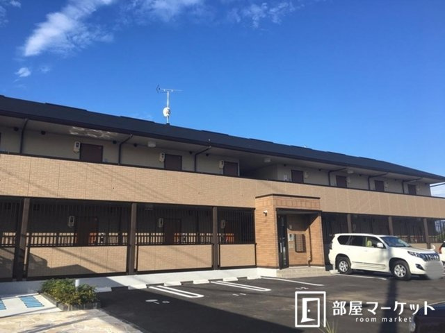 【駐車場】 | ベッロ・ルーチェ　Ⅳ