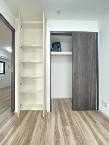 【収納】 | セルアージュ藤沢エクシール | 約5帖洋室クローゼット（空室イメージ）