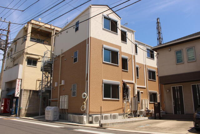 川崎市川崎区小田栄1丁目のアパートの画像
