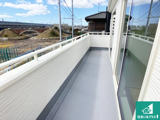 加古川市野口町水足　第3期　新築一戸建てのバルコニー|日当たりのよいバルコニー！お部屋が開放的に！