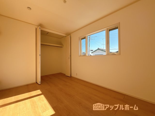 【新築住宅】深谷市天神町 全4区画の洋室|２階居室は全室収納あり！たっぷりある収納活用でお部屋もキレイを保てます♪