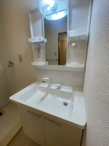 メゾン飛鳥の独立洗面台