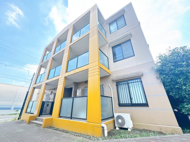 Ｏｒａｎｇｅハイツの外観