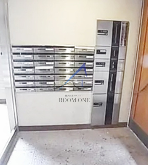 フロントリーのその他共用部分|集合ポストです。