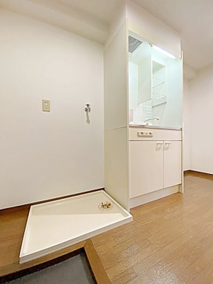 【設備】 | マ・メゾン白金 | 洗濯機置き場