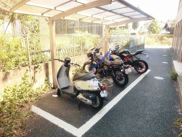 テール・カンパーニュのその他共用部分|駐輪場です。