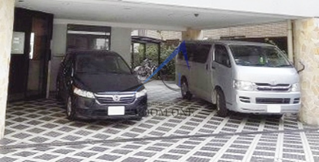 サンライズ市ヶ谷の駐車場|駐車場です。