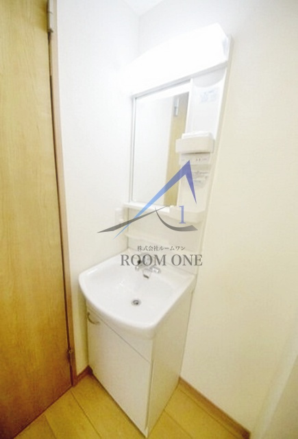 エクセルコート武蔵関の洗面所|独立洗面台です。