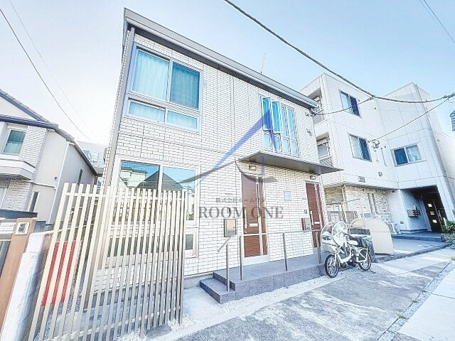 ヴィルヌーヴ　イースト