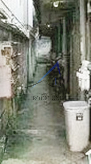 フラット大久保Ａ棟のその他共用部分|共用通路です。