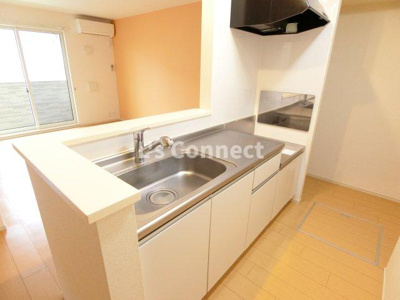 【キッチン】 | フレスクーラⅣ | ２口ガスコンロ設置可能な対面キッチンです。