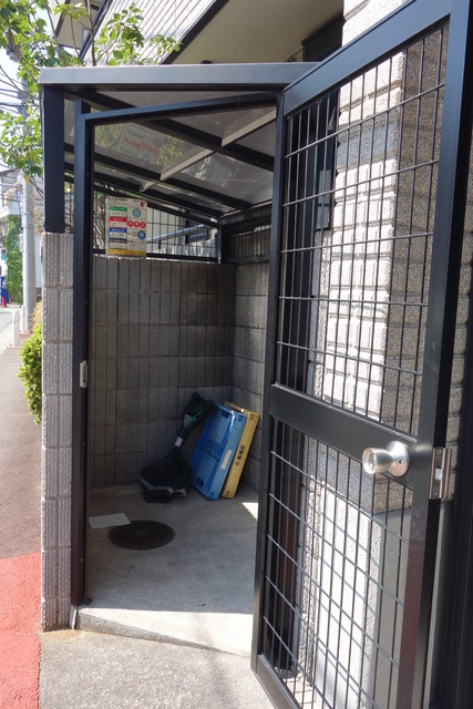 カーサ小豆沢のその他共用部分|ゴミ捨て場