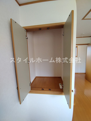 【収納】 | ヴィラ大岩弐番館 | 別部屋写真です。