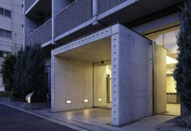 コンフォリア下北沢の外観