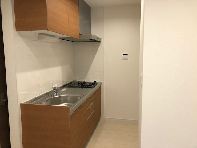 ENTER和白東のキッチン