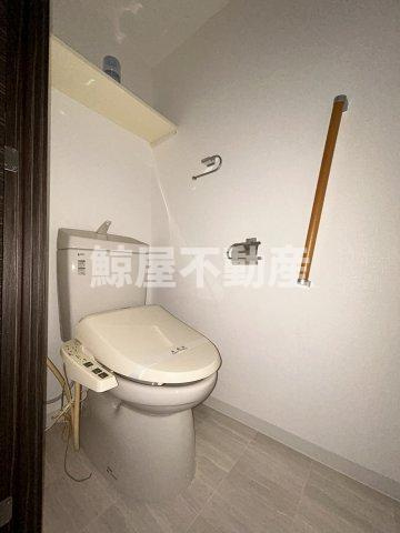 フィールドヒルズ門前仲町のトイレ|落ち着いた色調のトイレです