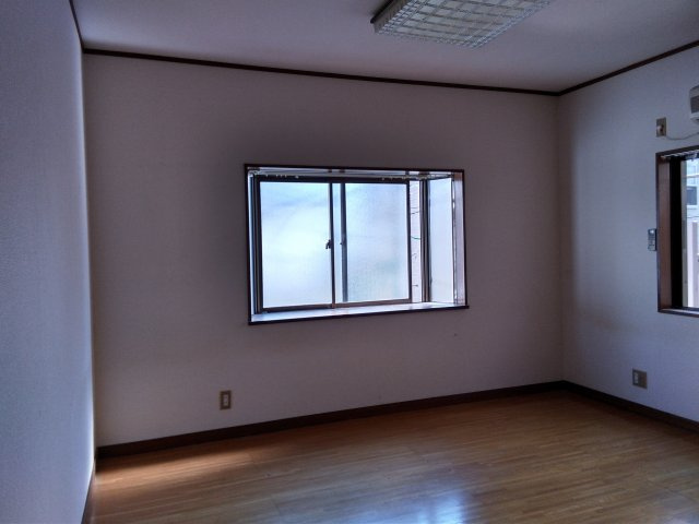 トモハウスの内装