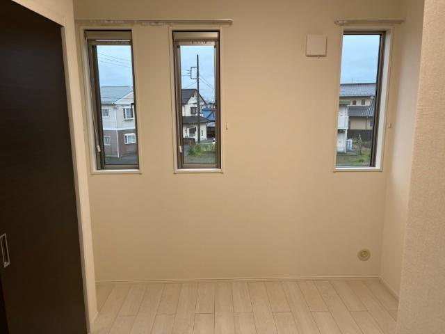 トロワリジェールの内装|洋室