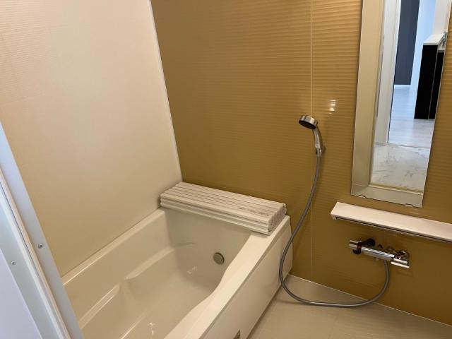 トロワリジェールの浴室|バス