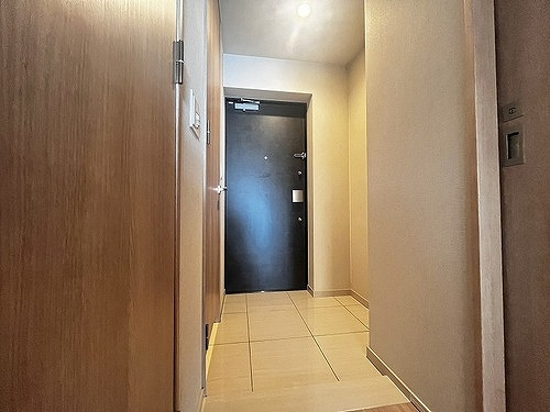 ブランズ大阪福島の玄関|玄関　※工事完了時／２０２５年１１月の写真