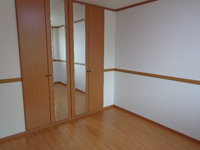 イーストヒルズ緑の内装|洋室