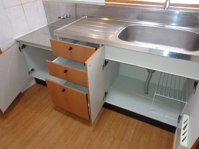 イーストヒルズ緑のキッチン|キッチン