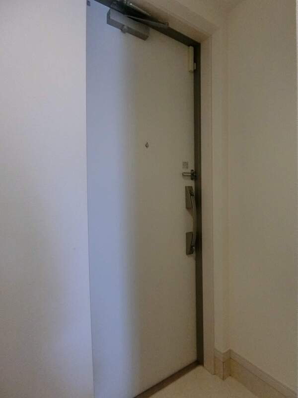 リブリ・grazioso 狭山の玄関