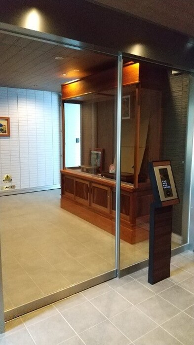 アドレ・コスモスのエントランス