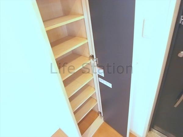 コルベイジュの内装