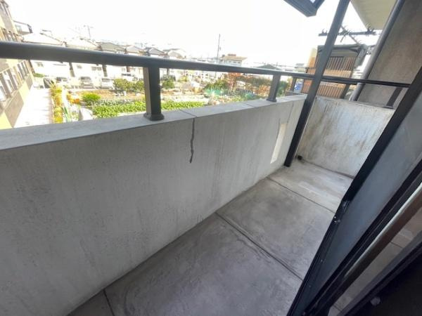 【バルコニー】 | 門真市三ツ島4丁目　中古戸建