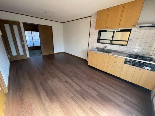 【居間・リビング】 | 門真市三ツ島4丁目　中古戸建