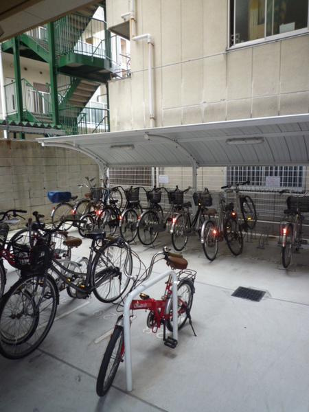 フォレスター一樹のエントランス|★駐輪場完備★