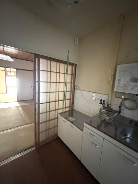 大阪市大正区三軒家西２丁目のテラスの居間・リビング|★ゆったりリビング★