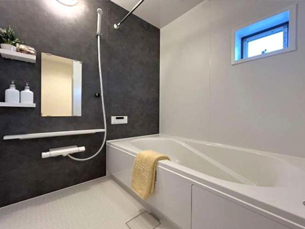 横浜市港南区下永谷５丁目の新築一戸建の浴室