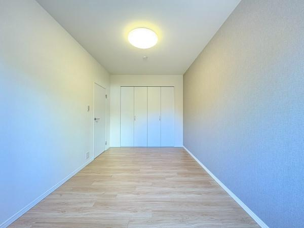 港南台パークホームズの洋室