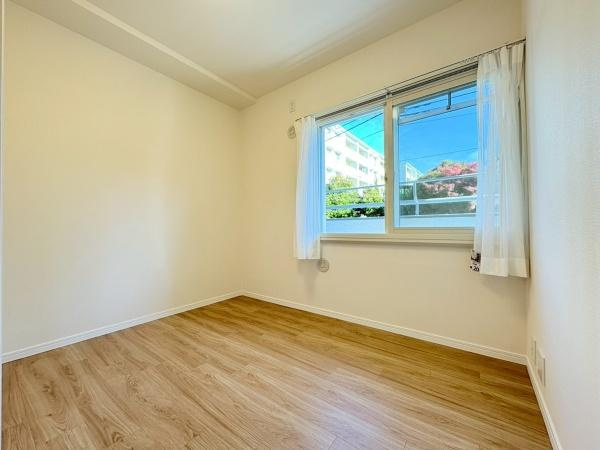 港南台パークホームズの洋室