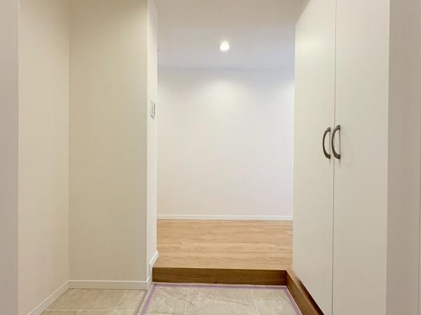 港南台パークホームズの玄関