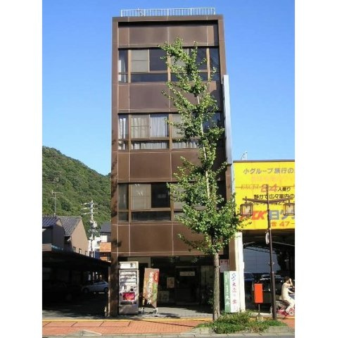 岐阜市七軒町のアパートの外観