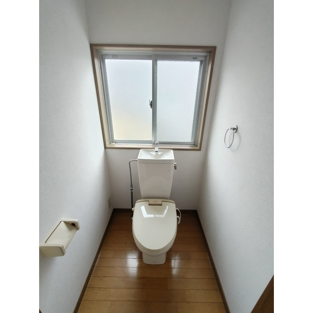 岐阜市七軒町のアパートのトイレ